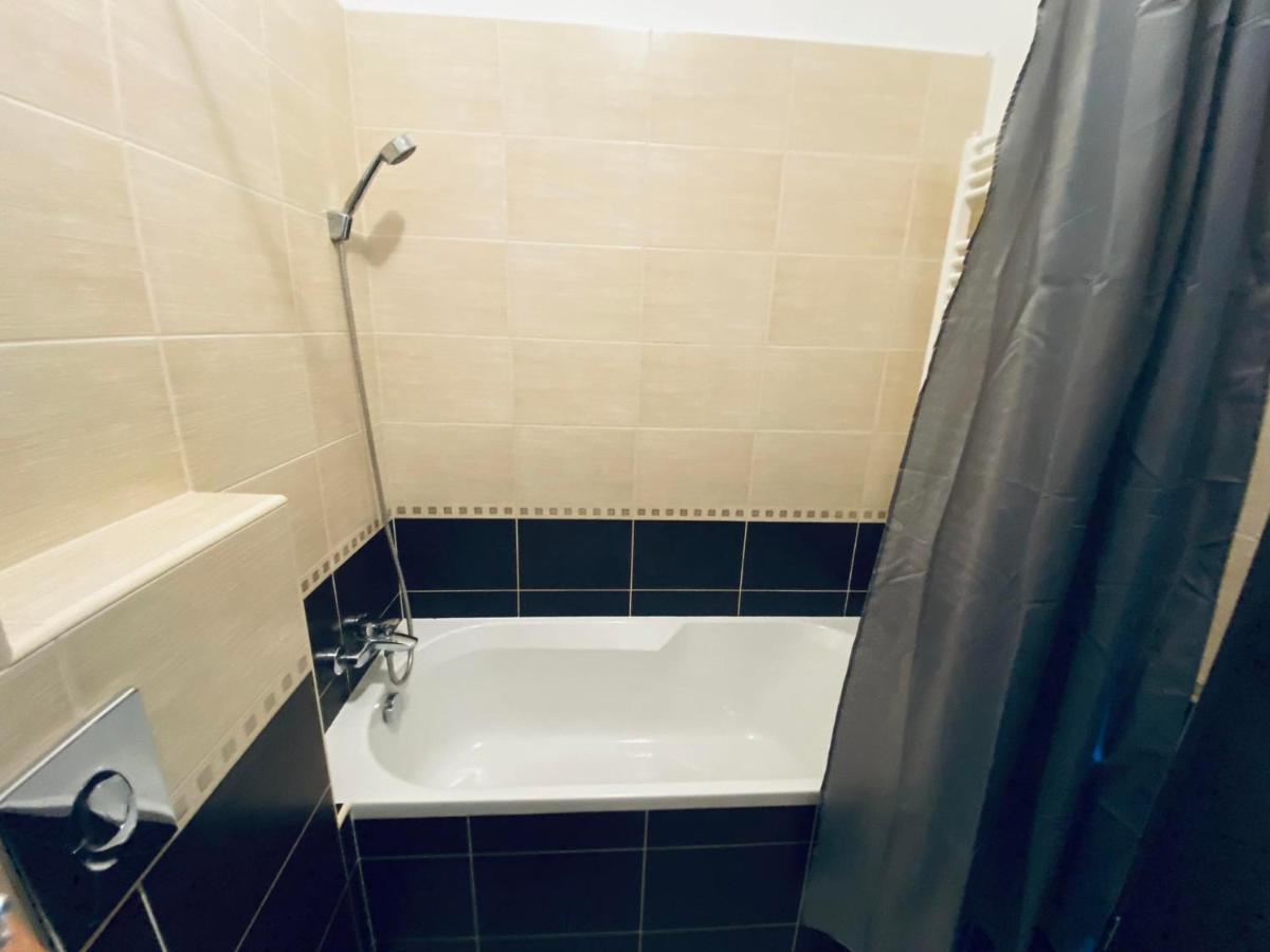 Ferienwohnung Setany Apartman Siófok Exterior foto